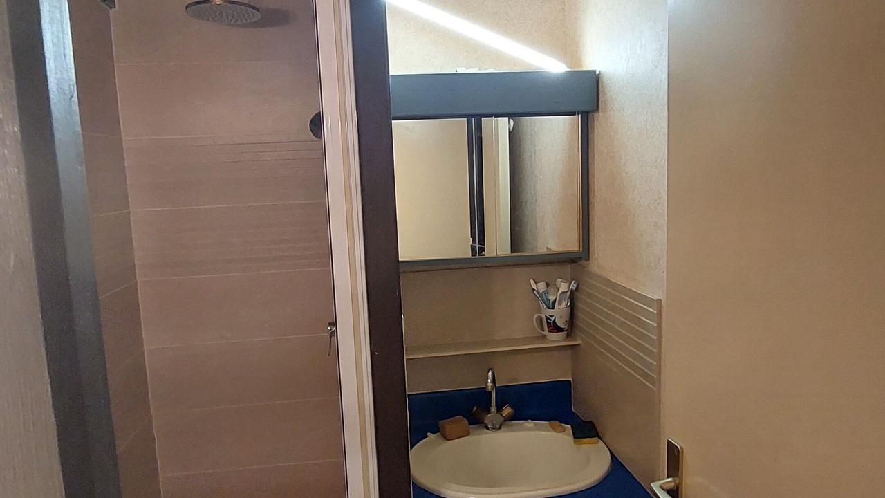 Photo of Bathroom in Esquieze-Sere