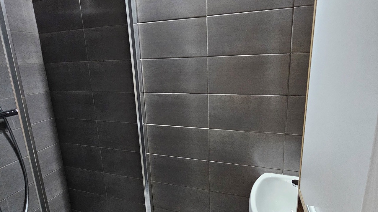 Photo of Bathroom in Dinan