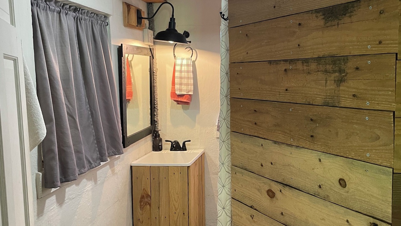 Photo of Bathroom in Eagle Rock