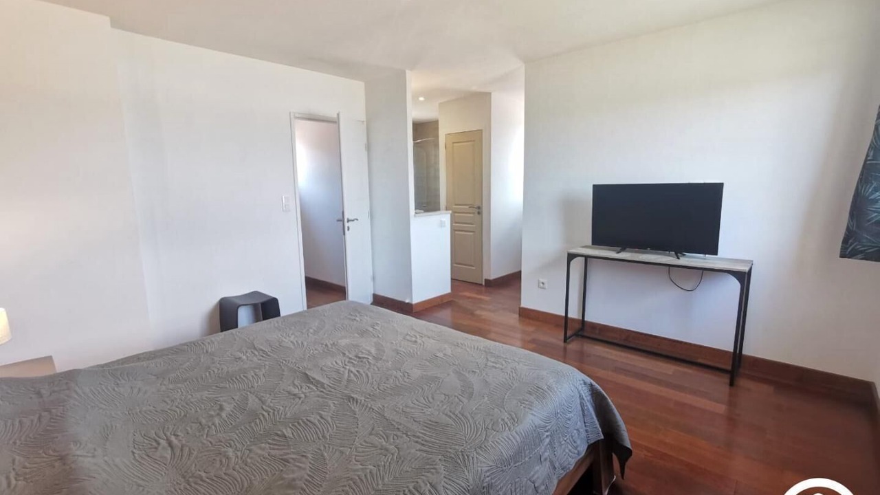 Photo of Bedroom in Saint-Jean-de-Fos