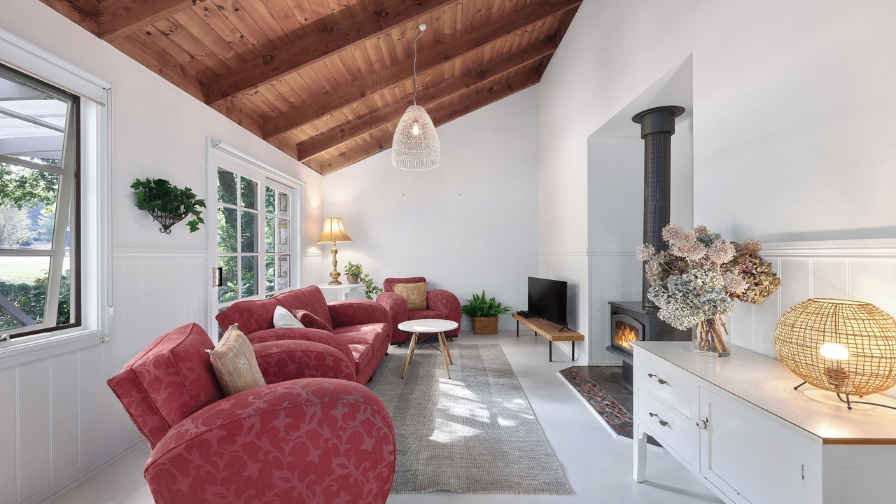 Photo of Livingroom in Jamieson