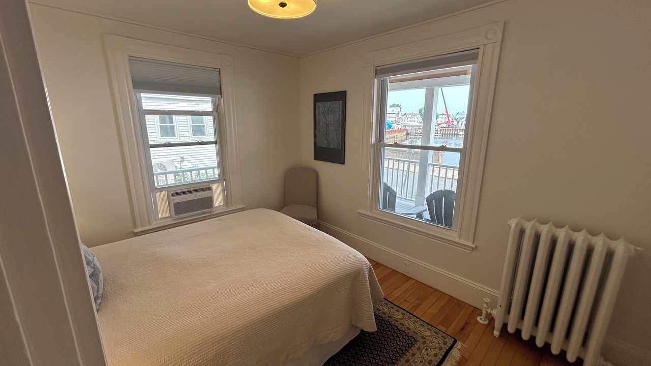Photo of Bedroom in Salem