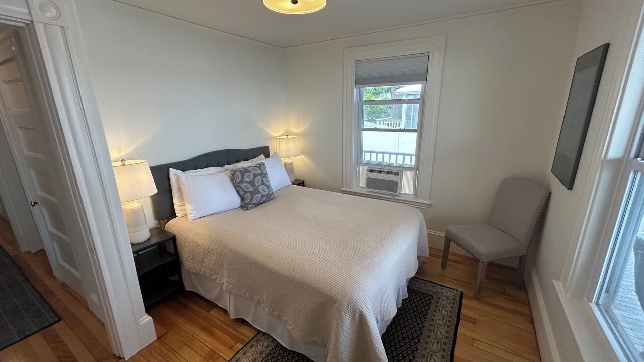 Photo of Bedroom in Salem