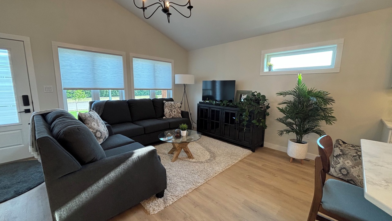 Photo of Livingroom in Dauphin