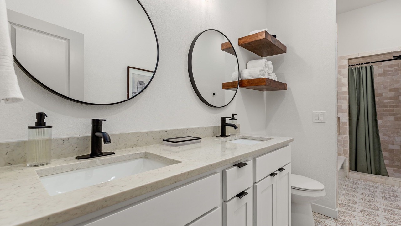 Photo of Bathroom in Denver Heights