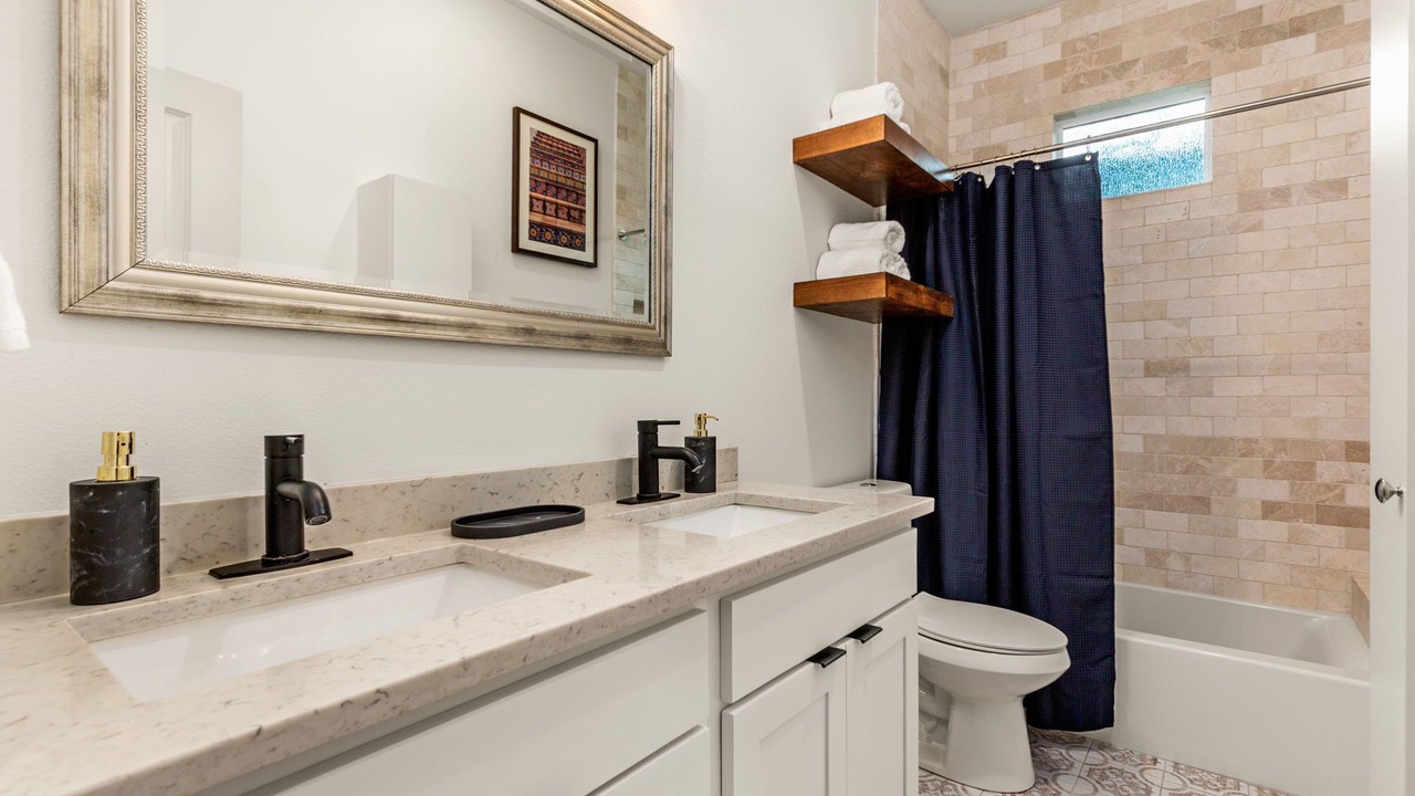 Photo of Bathroom in Denver Heights