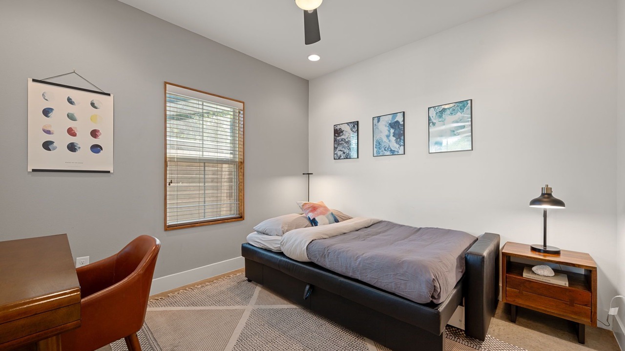Photo of Bedroom in Holly