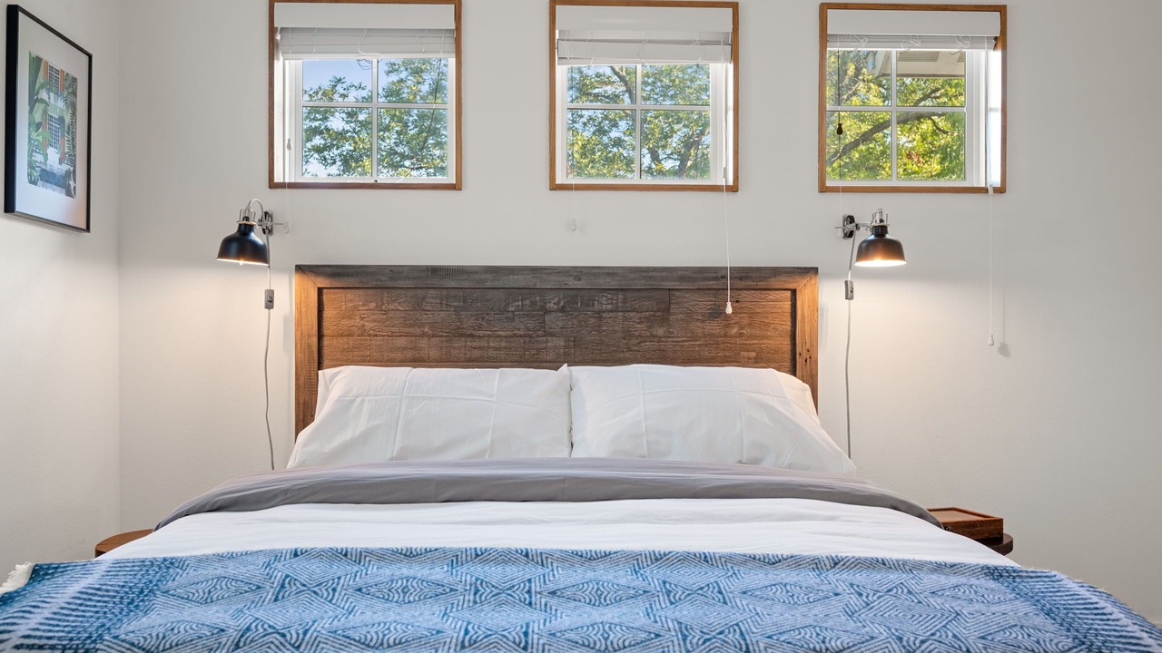 Photo of Bedroom in Holly