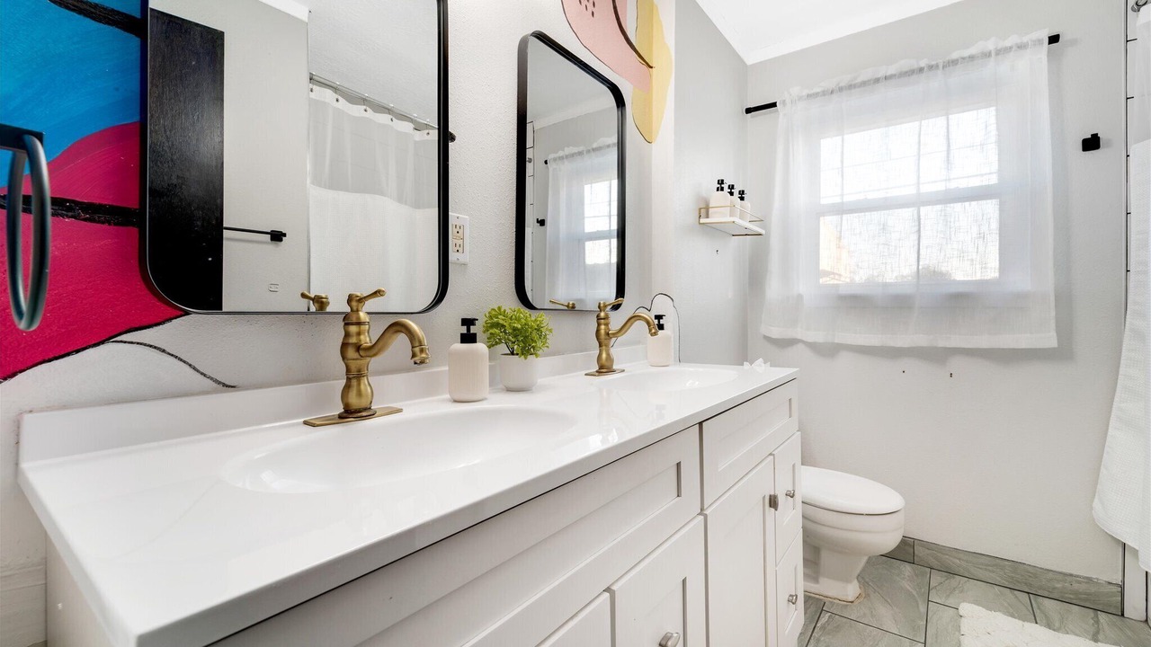 Photo of Bathroom in Pasadena