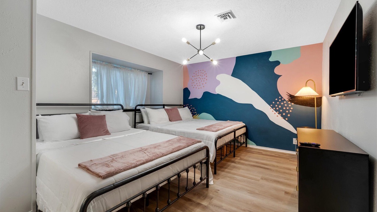 Photo of Bedroom in Pasadena