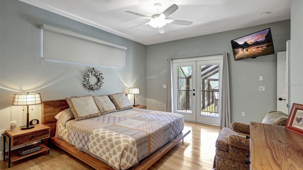 Photo of Bedroom in Arlington Park