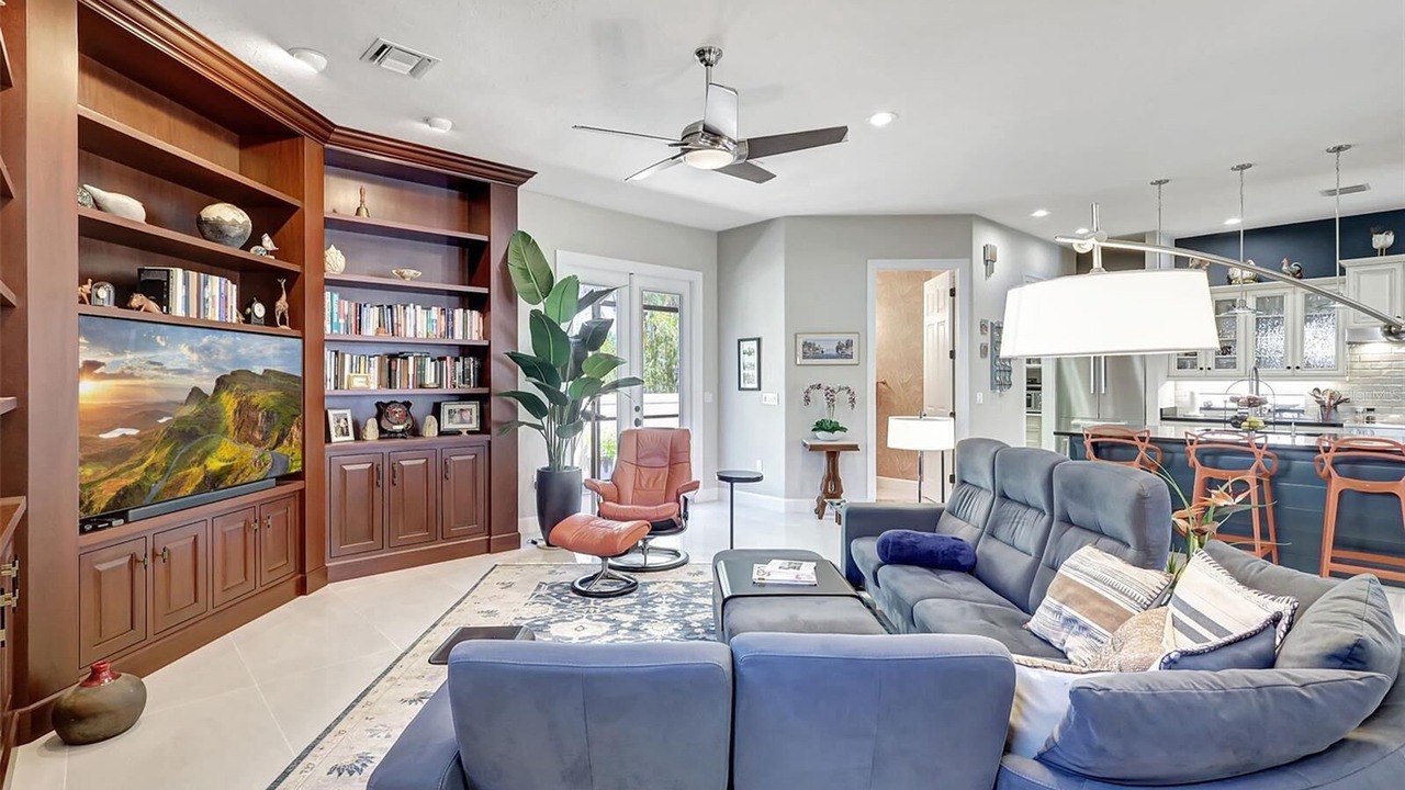 Photo of Livingroom in Arlington Park