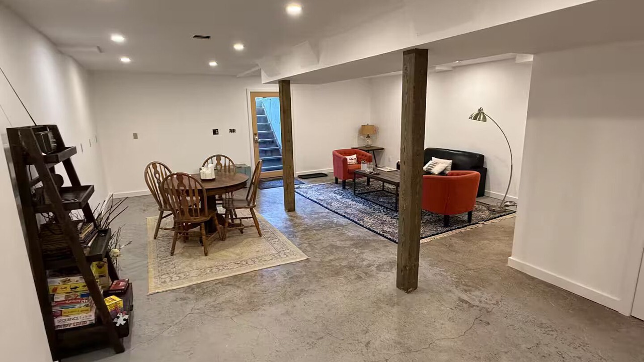 Photo of Others in Fleischmanns