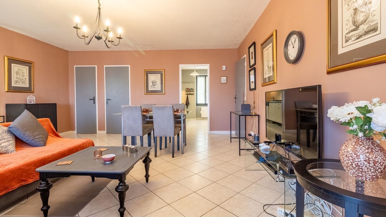 Photo of Livingroom in Chindrieux