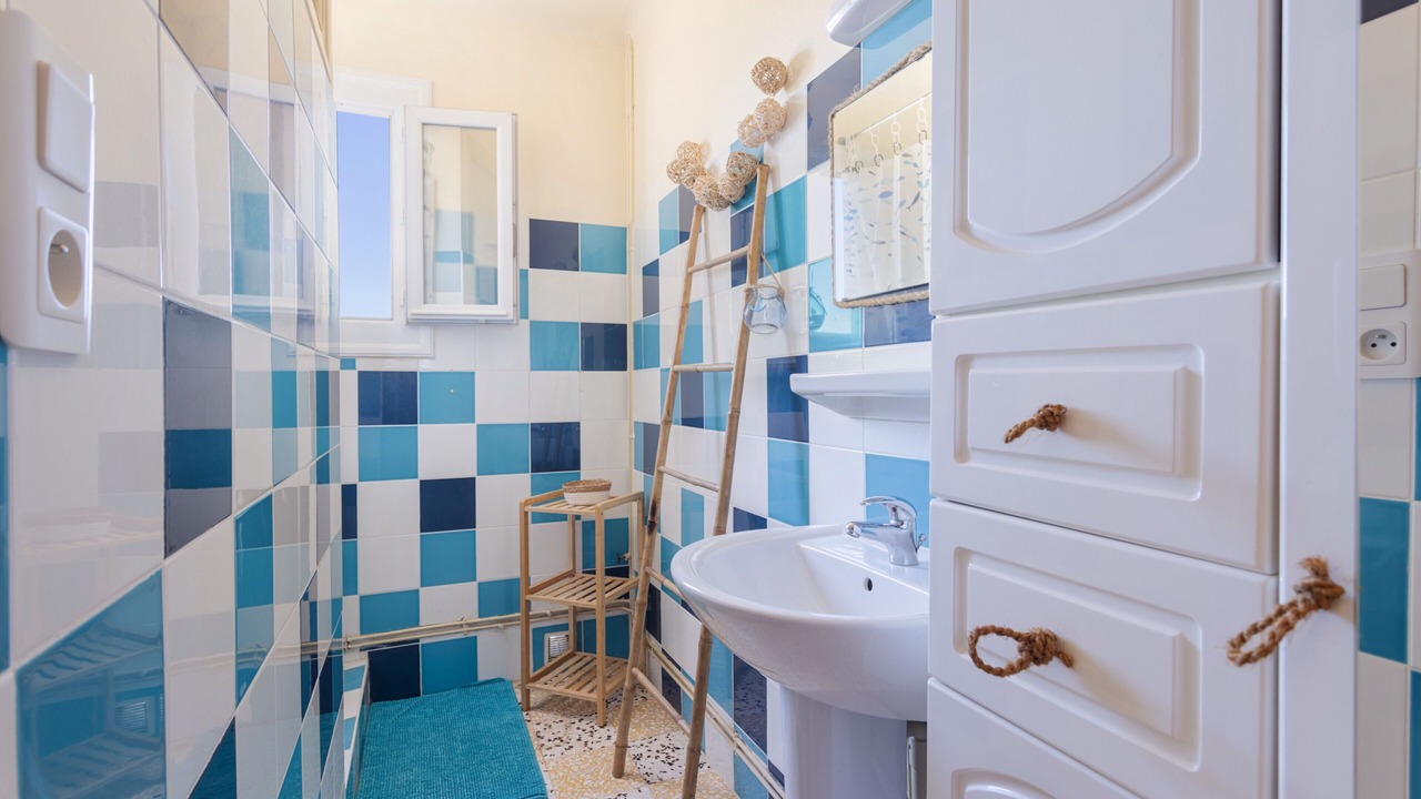 Photo of Bathroom in Banyuls-dels-Aspres