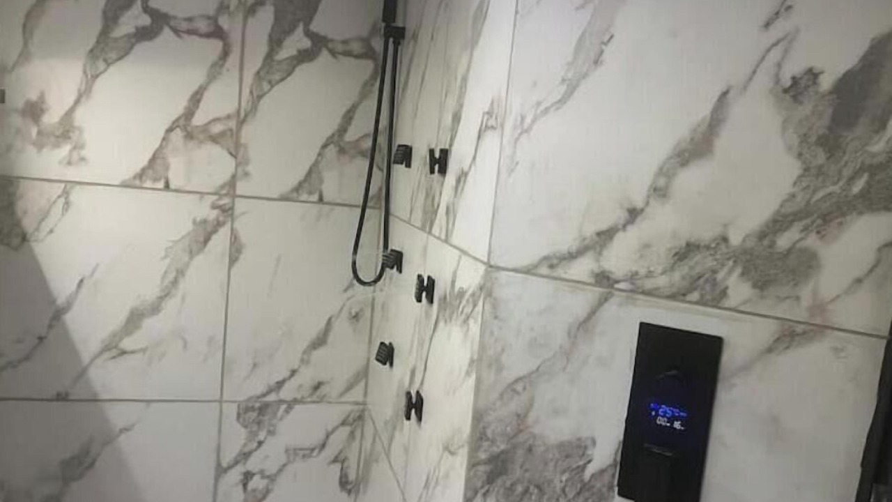 Photo of Bathroom in Collier Heights