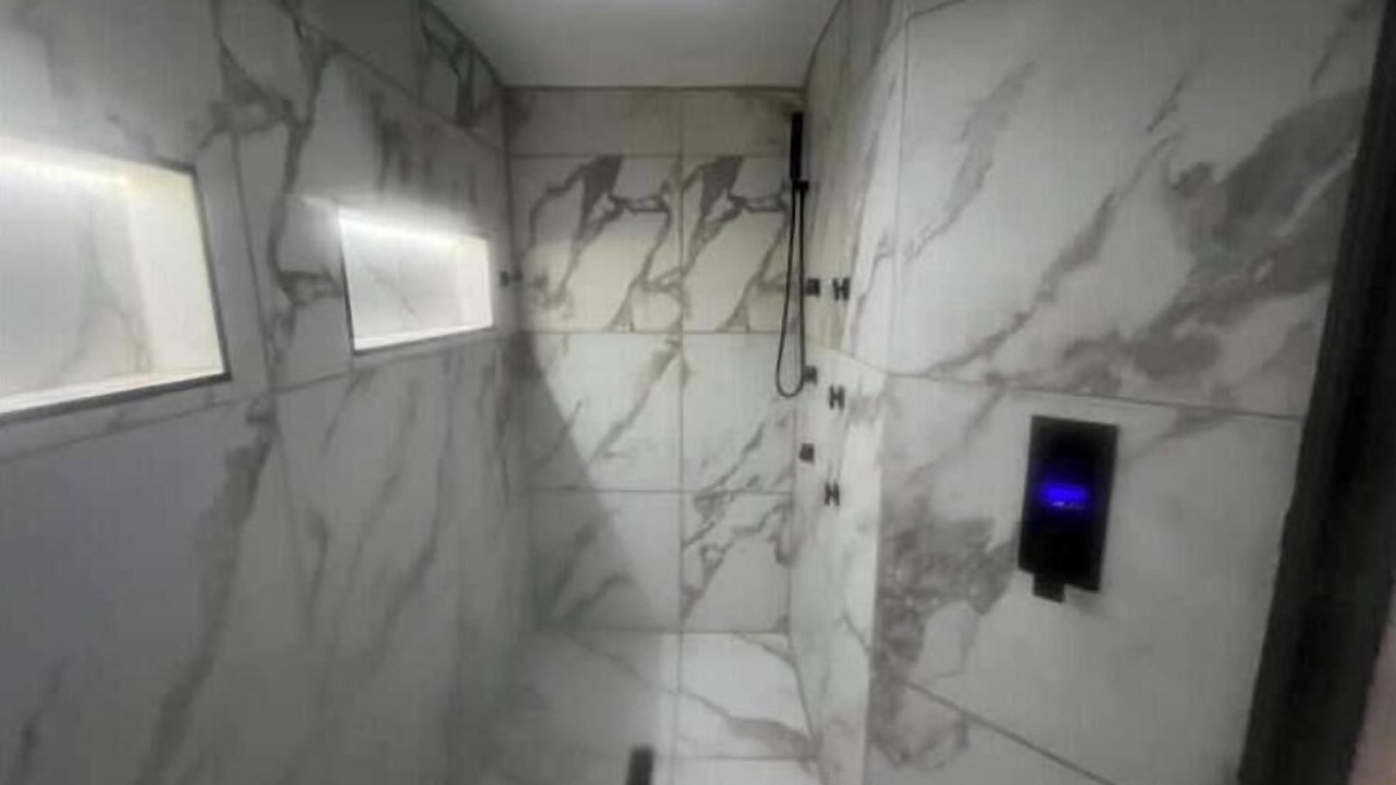 Photo of Bathroom in Collier Heights