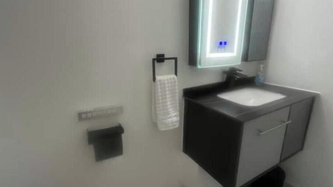 Photo of Bathroom in Collier Heights
