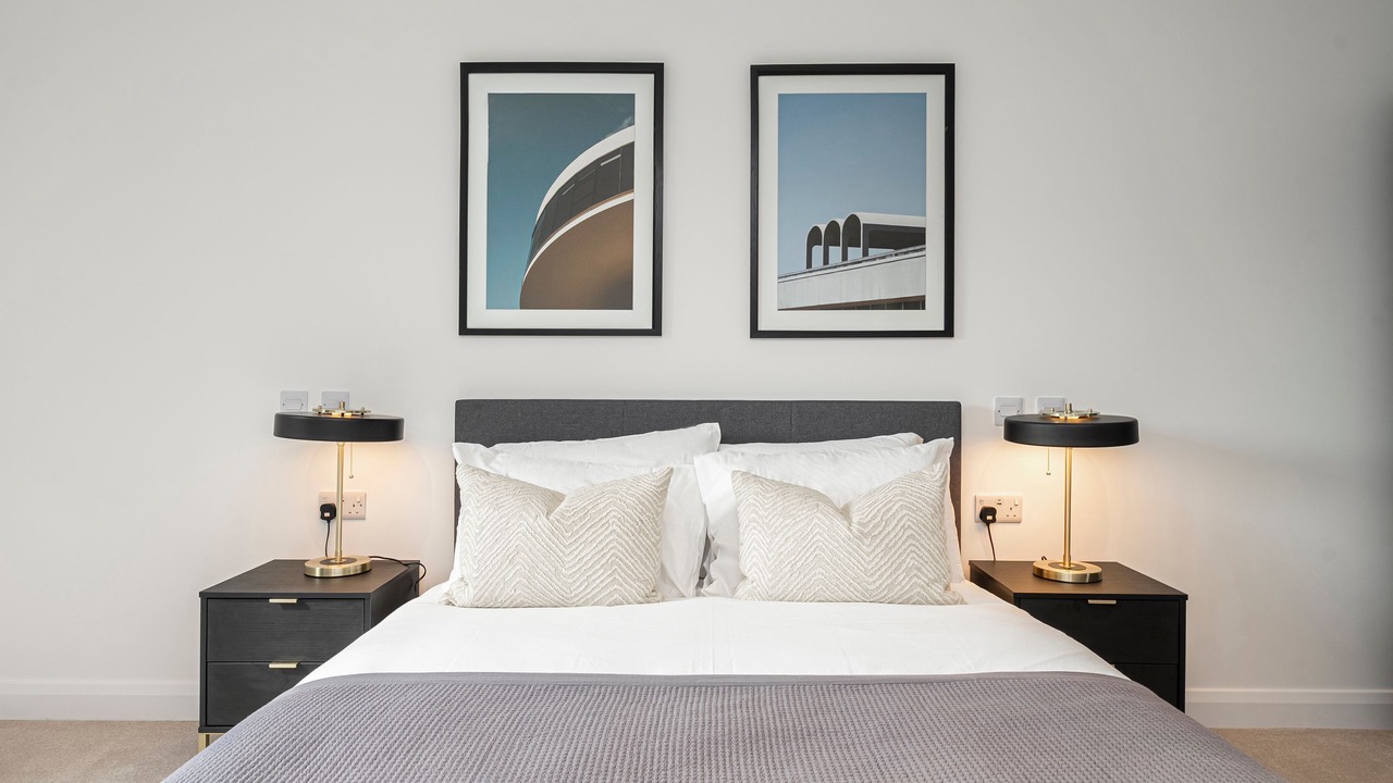 Photo of Bedroom in Godalming