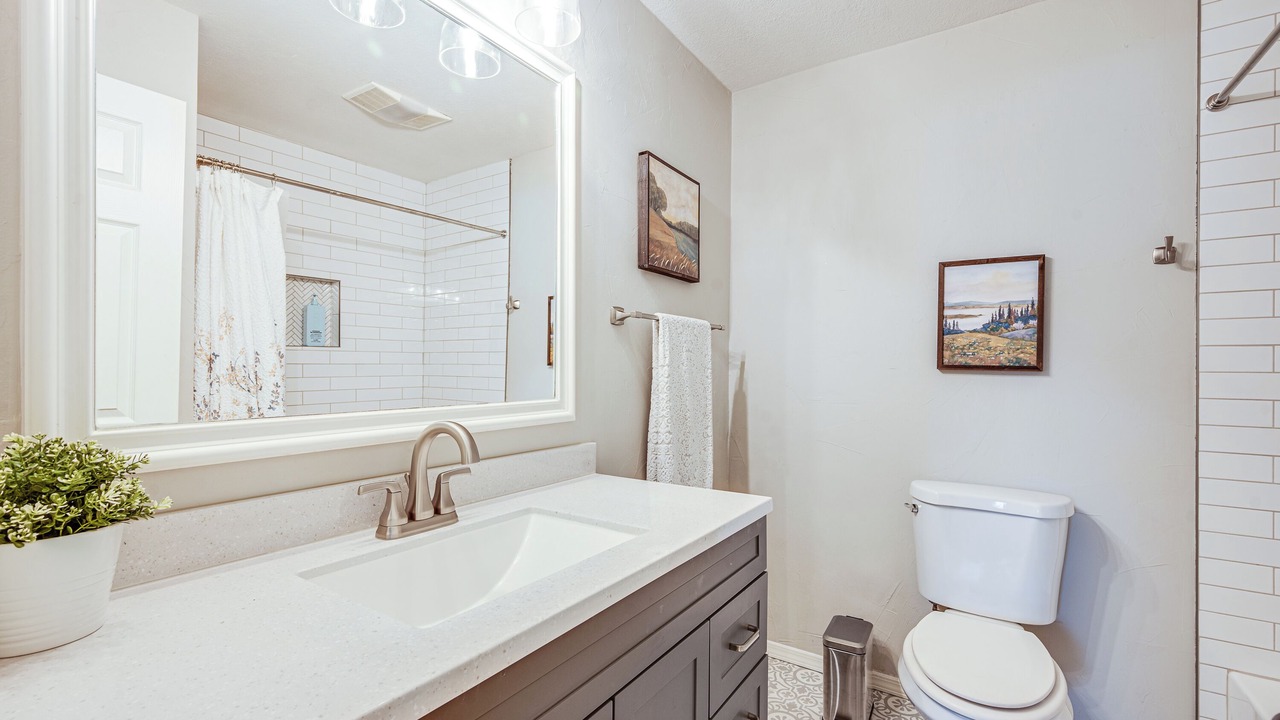 Photo of Bathroom in Argyle
