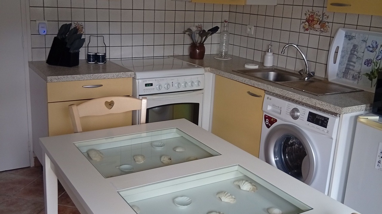 Photo of Kitchen in Saint-Martin-sous-Vigouroux