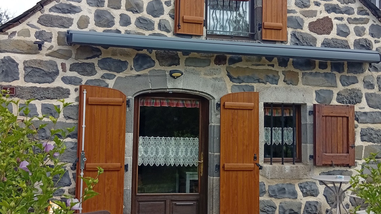 Photo of Outdoor in Saint-Martin-sous-Vigouroux