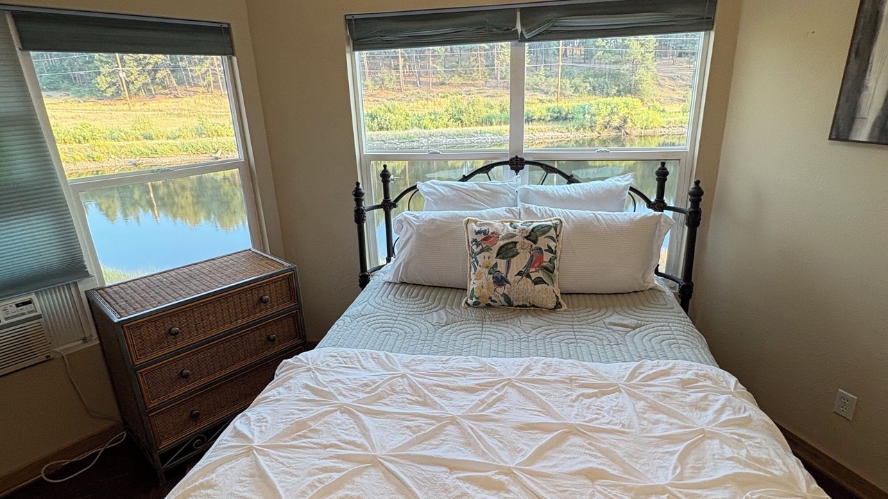 Photo of Bedroom in Bayfield