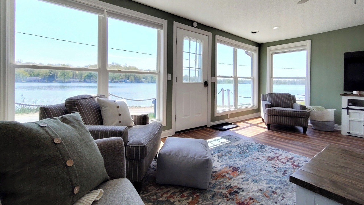 Photo of Livingroom in Battle Creek