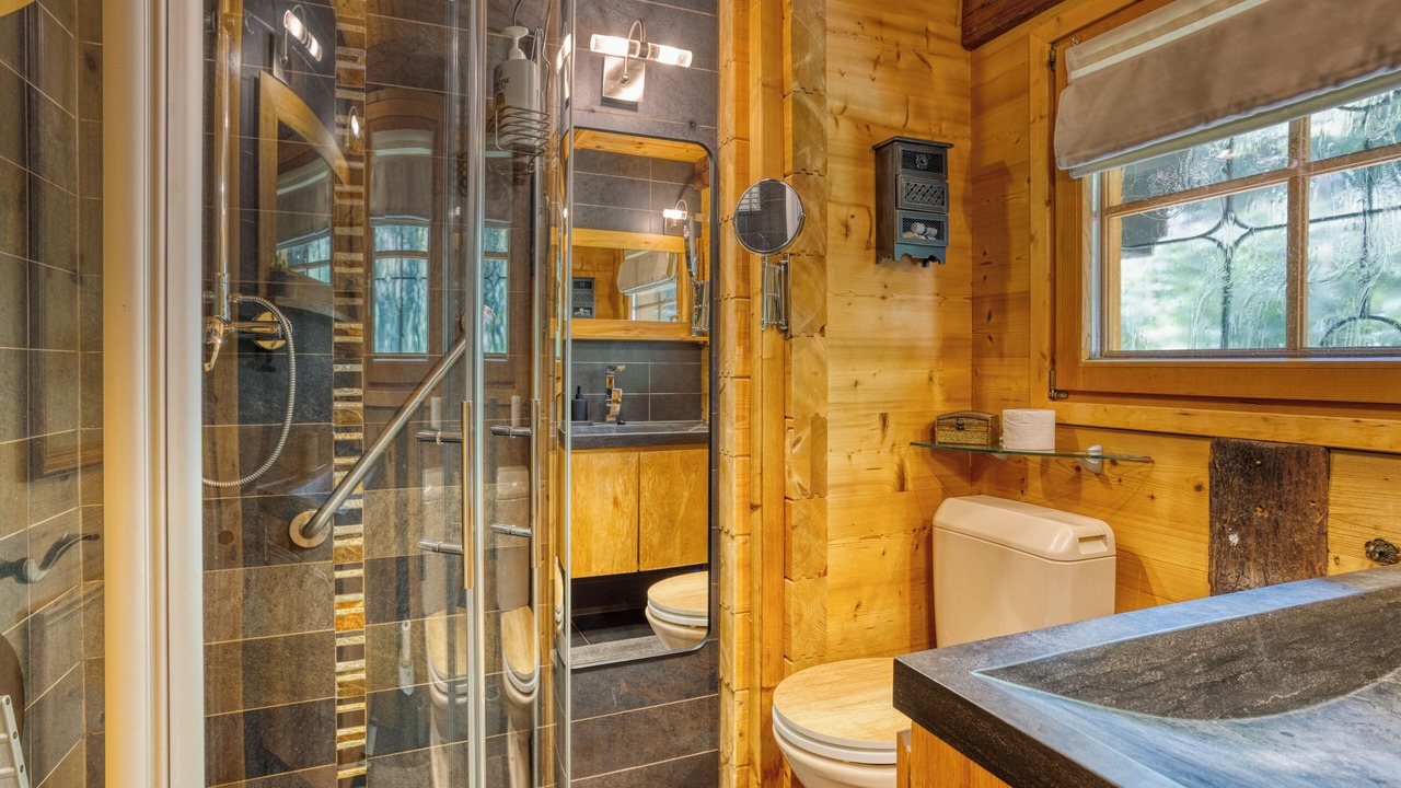 Photo of Bathroom in Chamoson