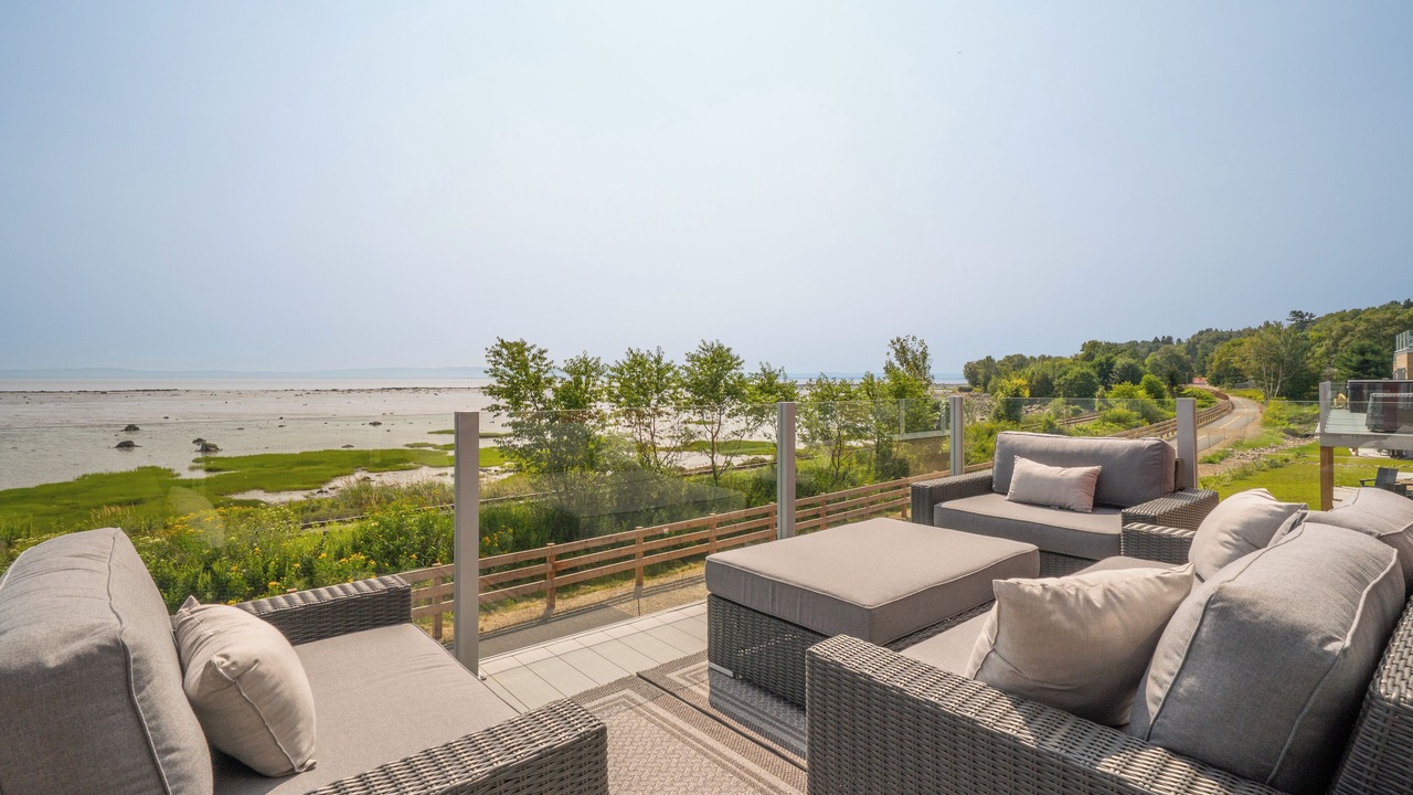 Photo of Patio Balcony in Petite-Riviere-Saint-Francois