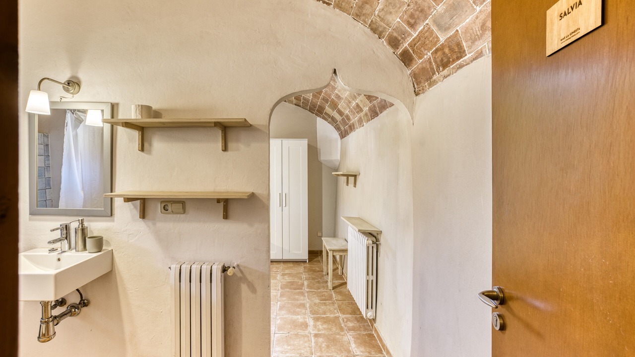 Photo of Bathroom in Borrassa