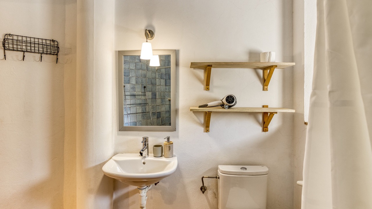 Photo of Bathroom in Creixell
