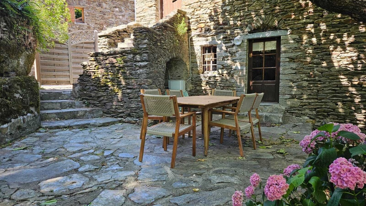 Photo of Outdoor in Saint-Hilaire-de-Lavit