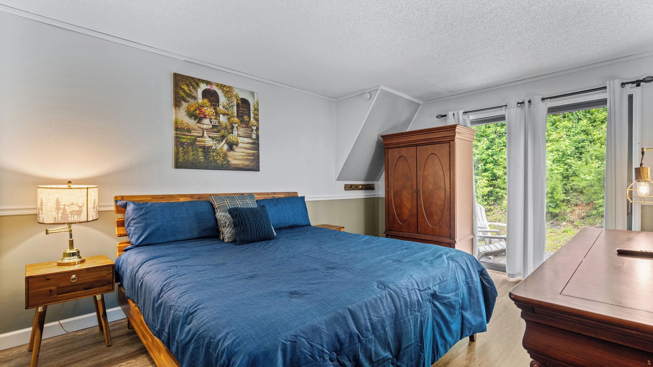Photo of Bedroom in Newport