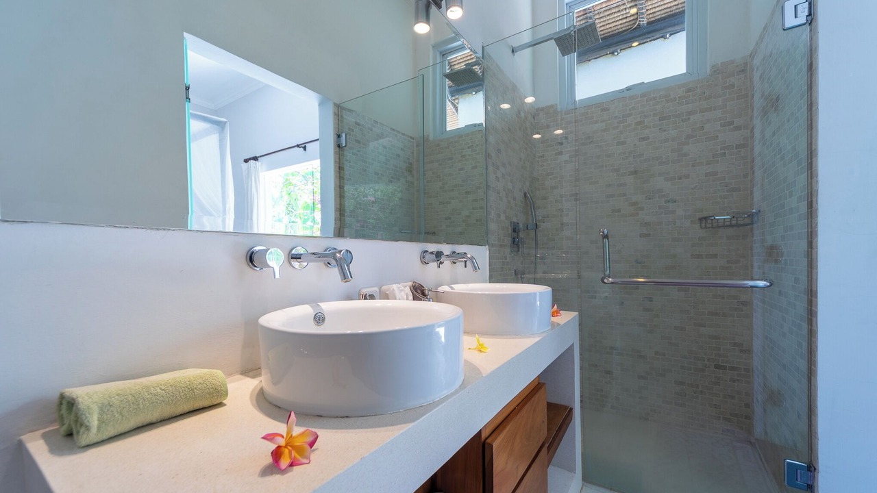 Photo of Bathroom in Dencarik