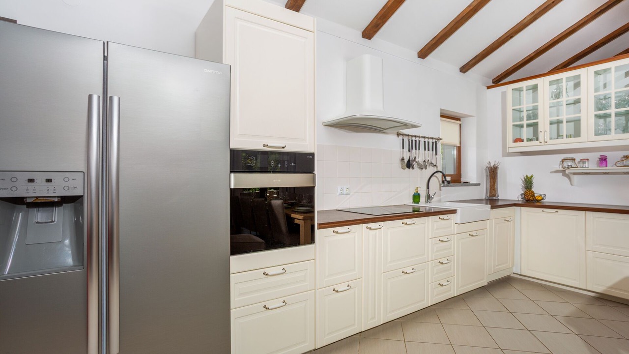 Photo of Kitchen in Sveti Vid Dobrinjski