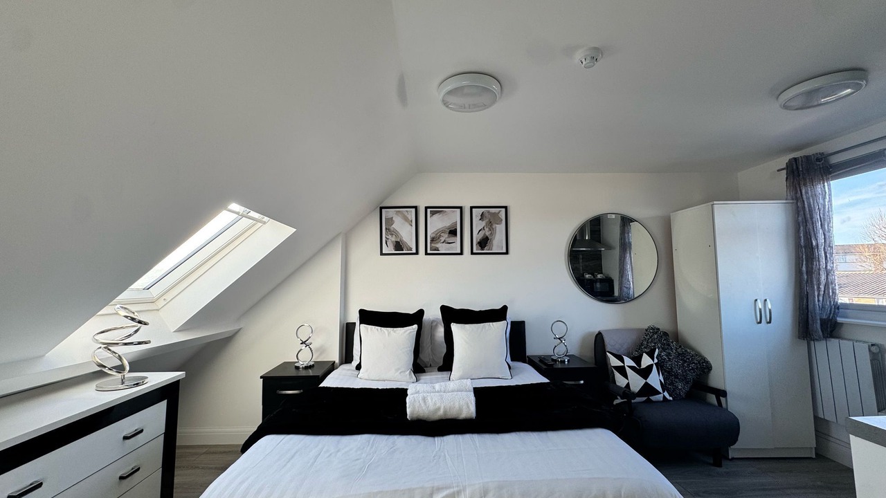 Photo of Others in Lower Edmonton