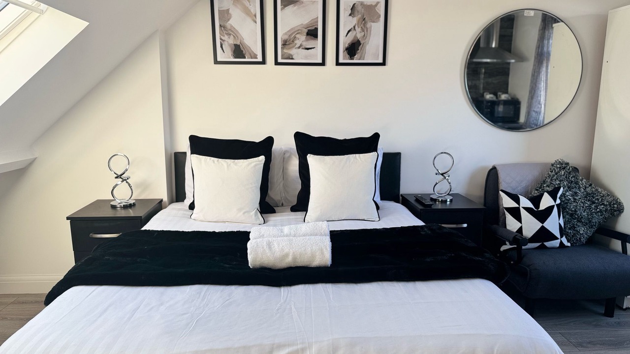 Photo of Others in Lower Edmonton