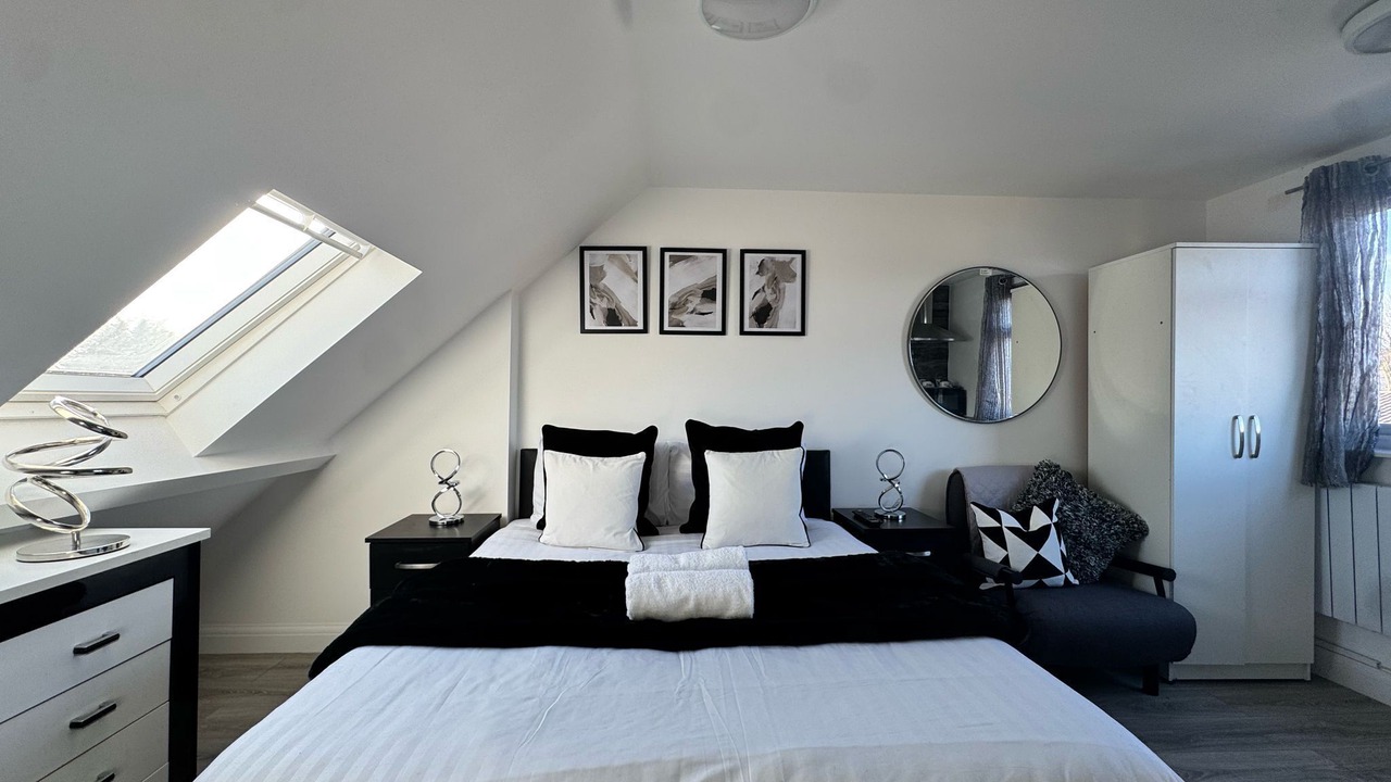 Photo of Others in Lower Edmonton