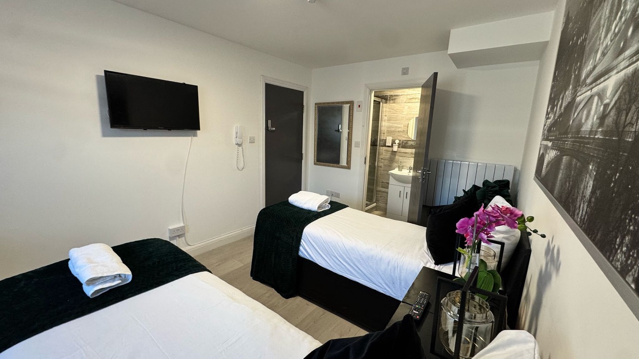 Photo of Others in Lower Edmonton