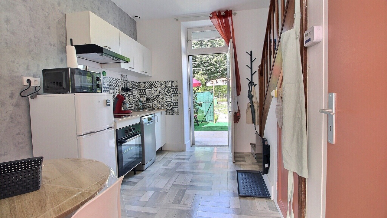 Photo of Kitchen in Saint-Honore-les-Bains