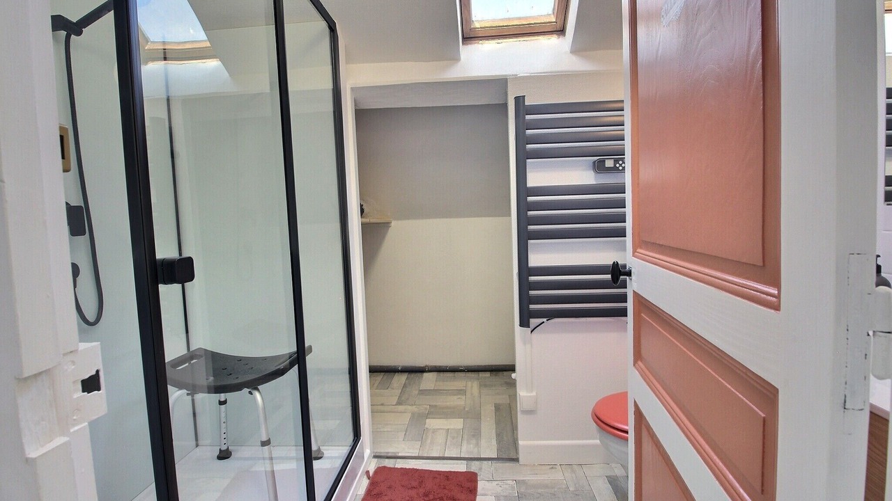 Photo of Bathroom in Saint-Honore-les-Bains