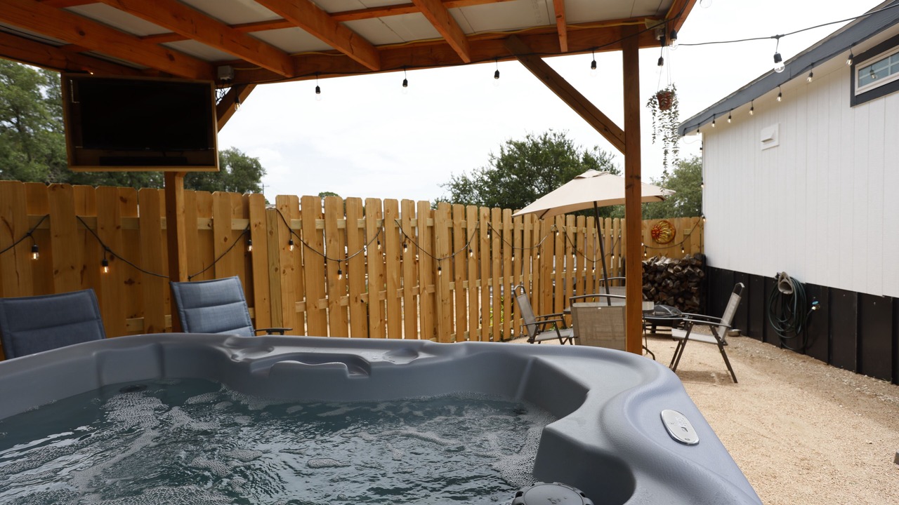 Photo of Patio Balcony in Spring Branch