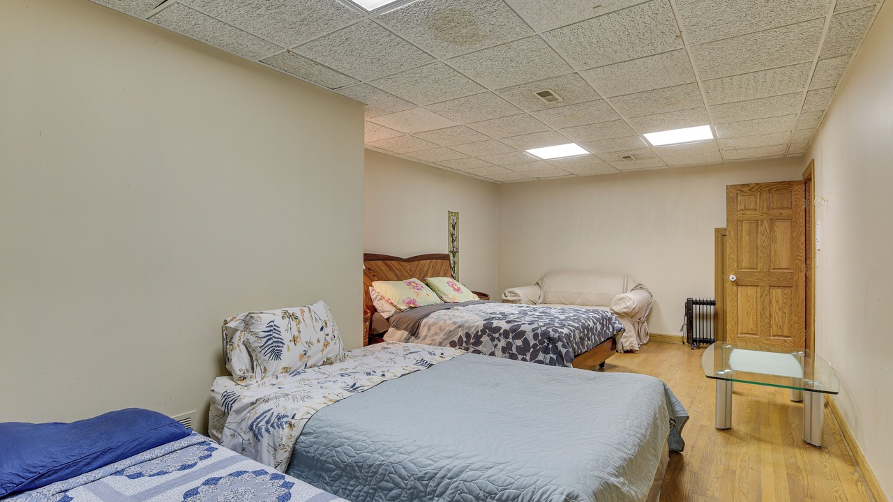 Photo of Bedroom in Barrington Hills