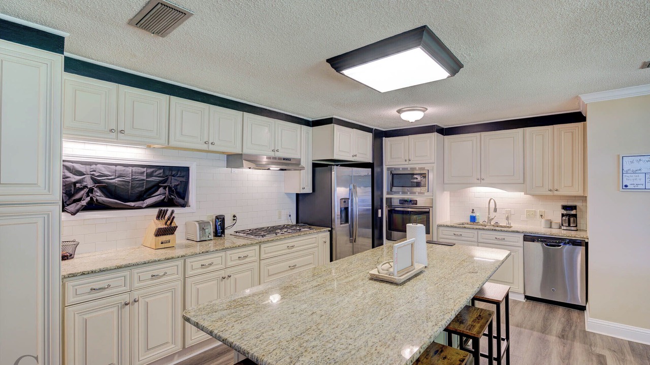 Photo of Kitchen in Oil City