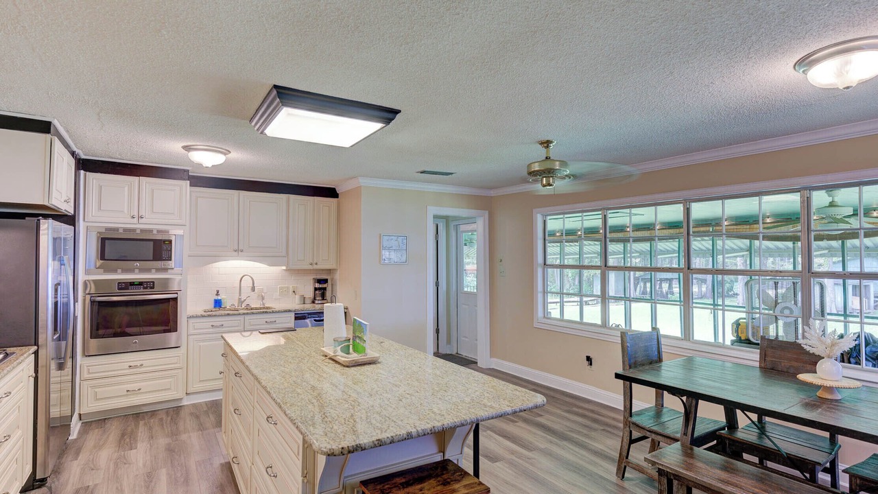 Photo of Kitchen in Oil City