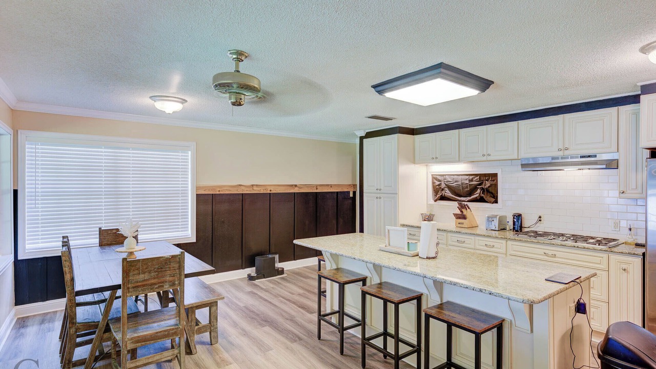 Photo of Kitchen in Oil City