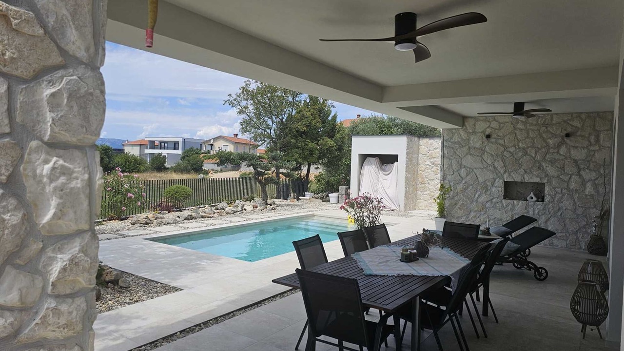 Photo of Outdoor in Linardici