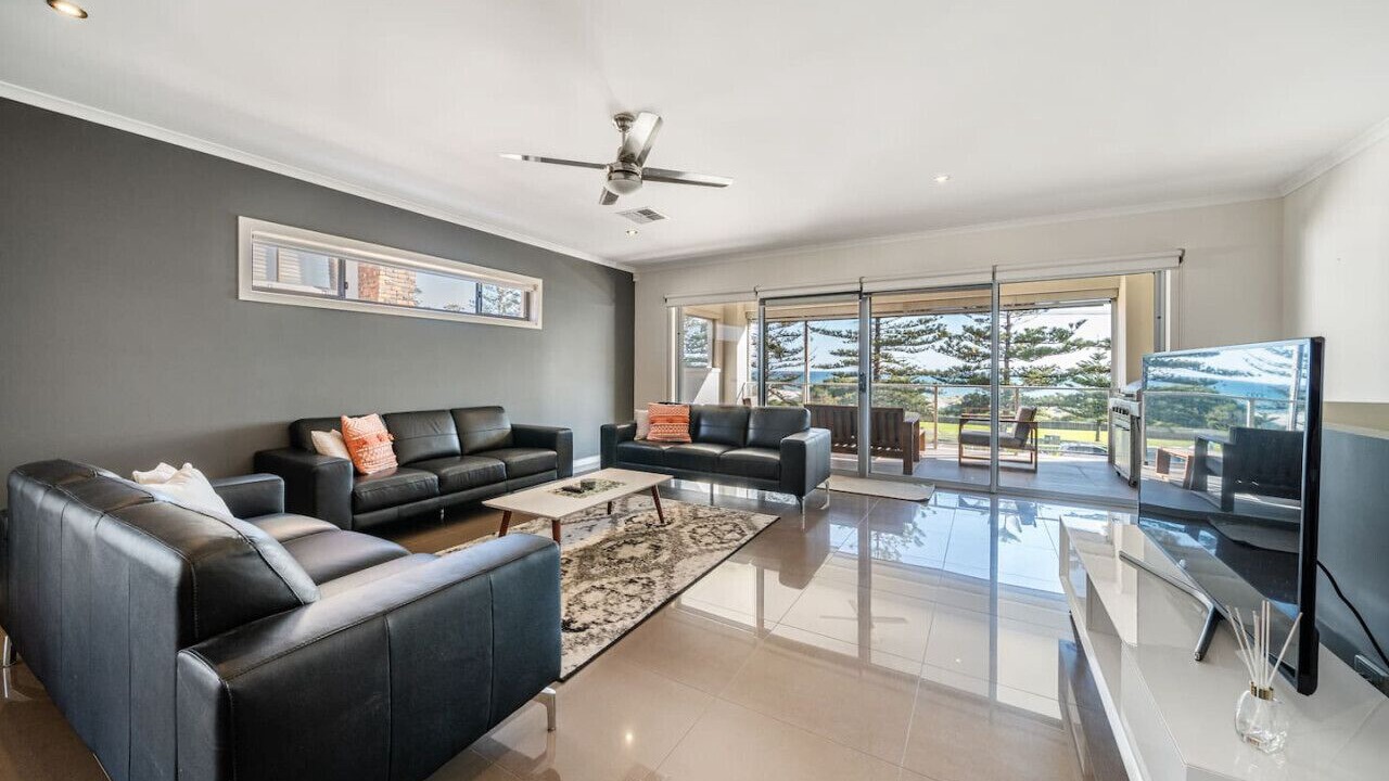 Photo of Livingroom in Semaphore South