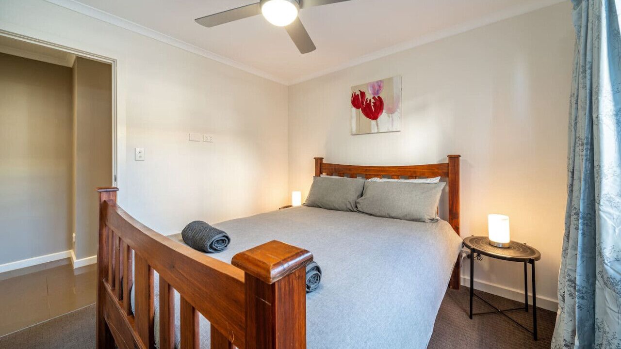 Photo of Bedroom in Semaphore South